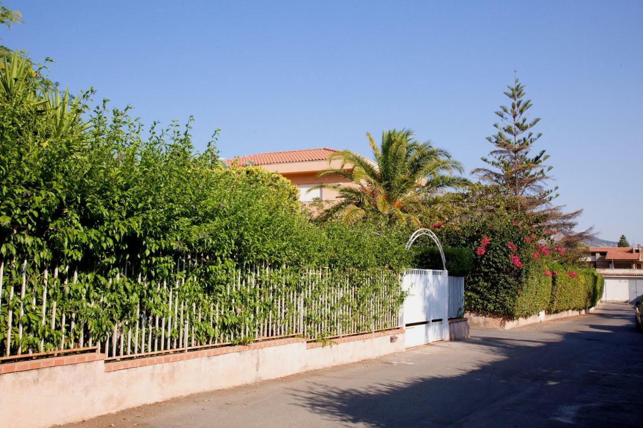 Siciliaiu Villa Mondello Exterior foto